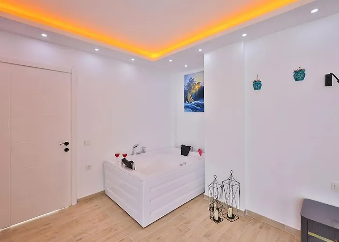 Luxury With Private Pool For 4 People In Patara Villa